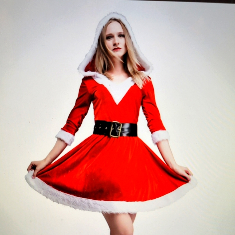 NWOT DELUXE MRS CLAUS CHRISTMAS HOLIDAY DRESS WITH HOODIE FAUX FUR DETAIL SM/MED